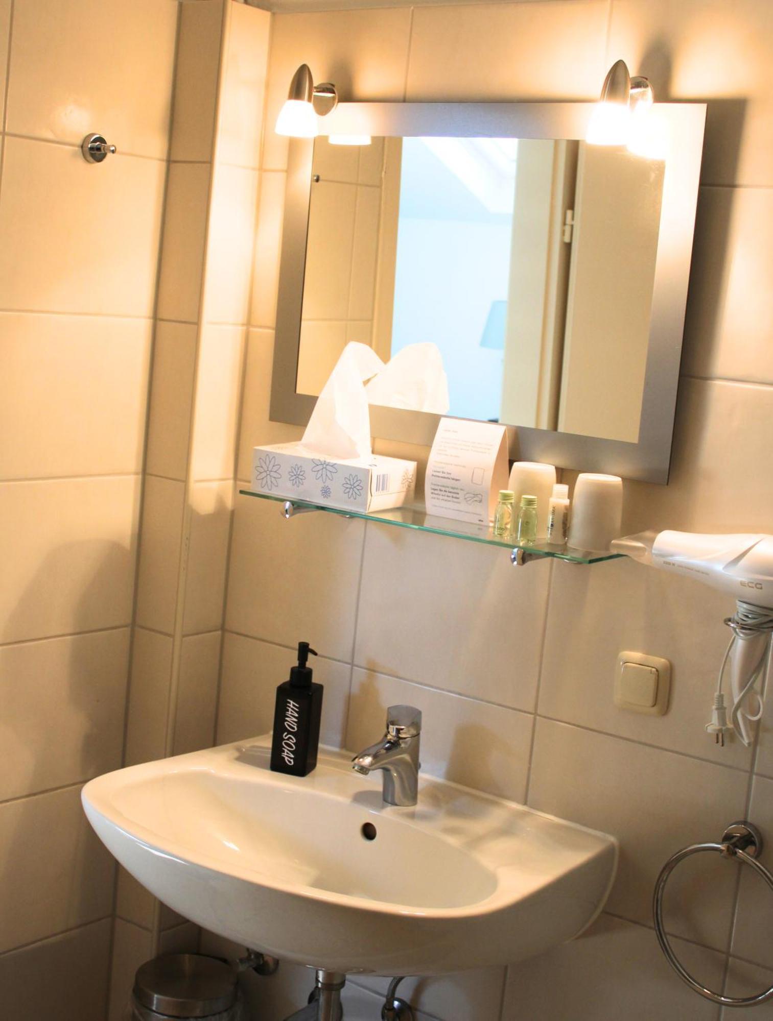 Hotel Adler & Eventlocation Gmbh إتسهويه المظهر الخارجي الصورة